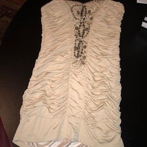 elegant strapless evening dress